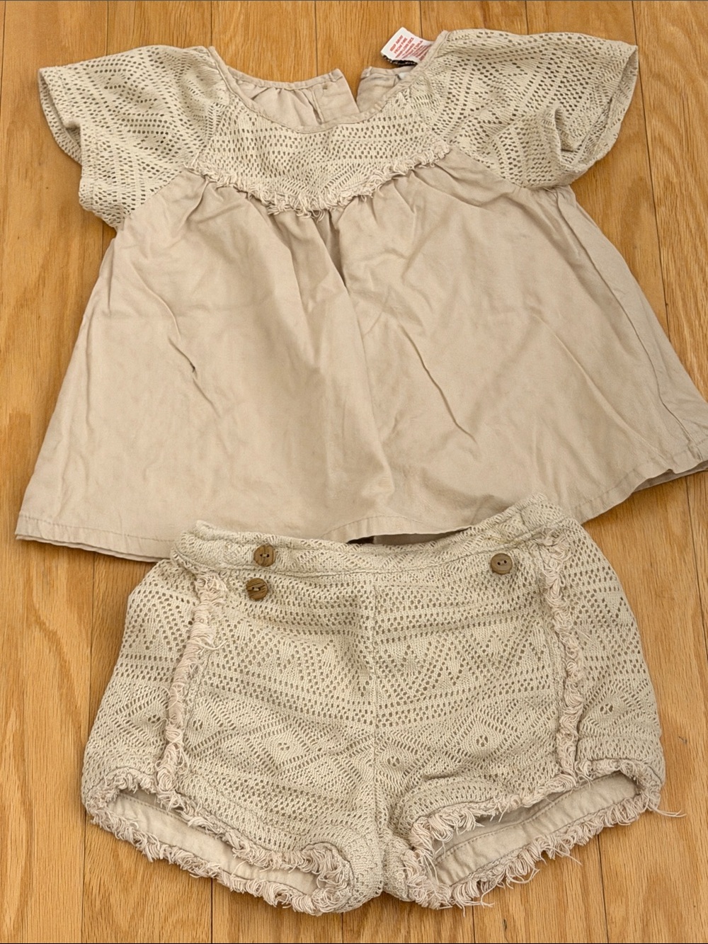 Joie Beige Crochet-Detail Kids Matching Set y.